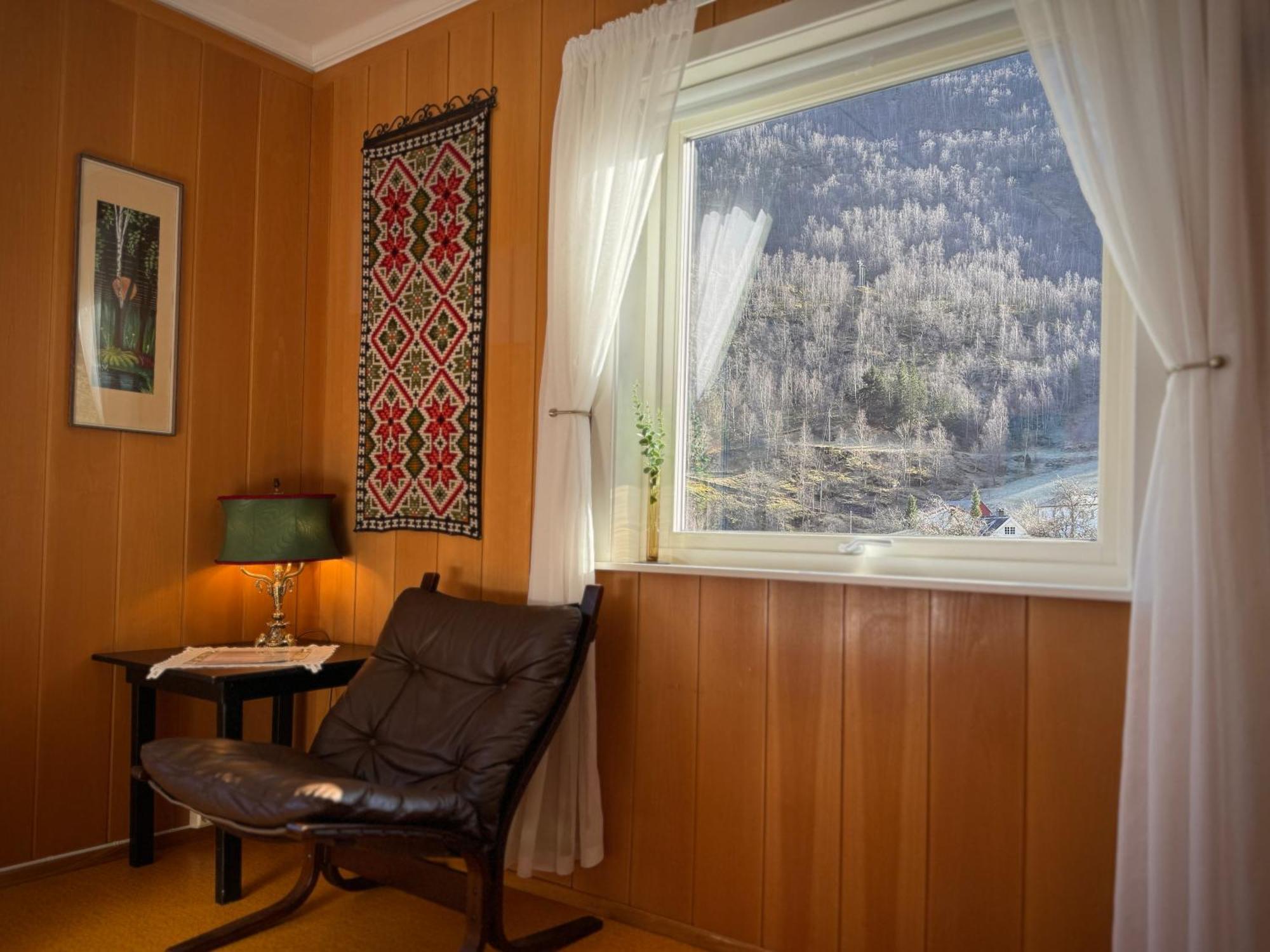 Svingen - Panoramic Fjord Views In Gasthof *